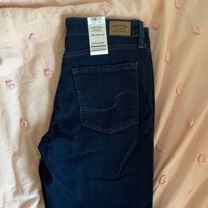 Women’s jeans